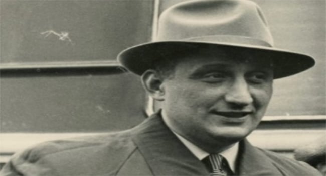 “აყეფებული” ეროსი