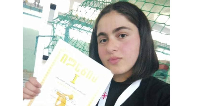 დღეს, სლოვაკეთში, ოლომპიურ ფესტივალზე,  ოზურგეთელი სპორტსმენი ასპარეზობს: „ვუგულშემატკივროთ ქეთევან მამალაძეს“