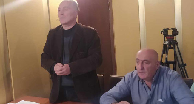როდის გაეცემა საკრებულოს წევრის მიერ დასმულ კითხვებს ამომწურავი პასუხები