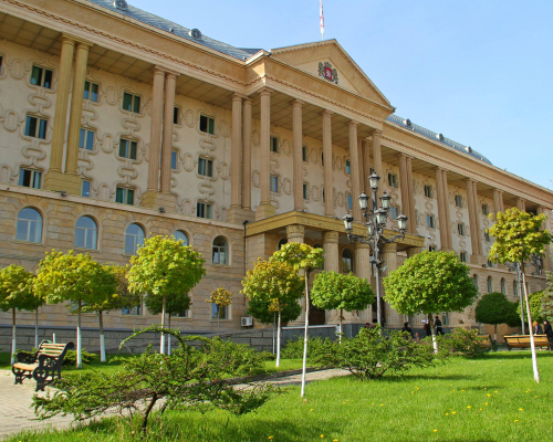 Суд признал виновными бывших высокопоставленных чиновников МВД по делу об убийстве Буты Робакидзе