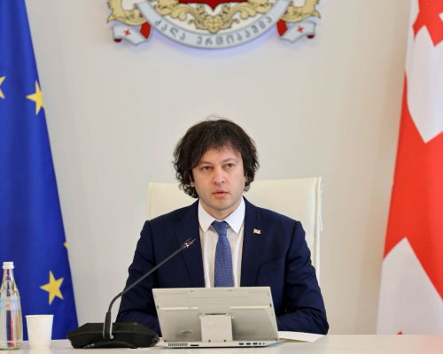 Новый премьер назначил вице-премьеров на заседании правительства