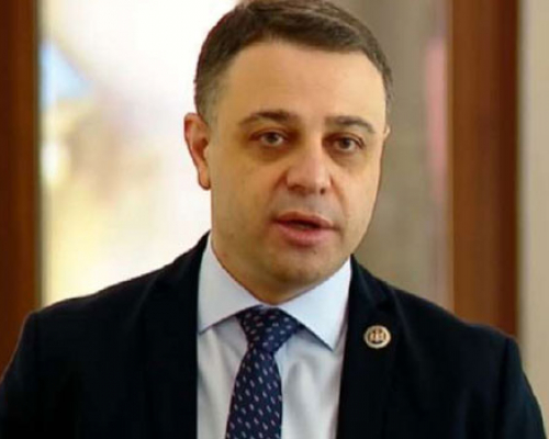 “მელიას თამამად შეგვიძლია ვუწოდოთ პუფი, საზოგადოება მალე დაინახავს, ვინ ჩამოჯდება ამ პოლიტიკურ პუფზე”