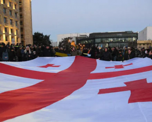 მთავრობის ადმინისტრაციასთან მიხეილ სააკაშვილის სოლიდარობის აქცია მიმდინარეობს
