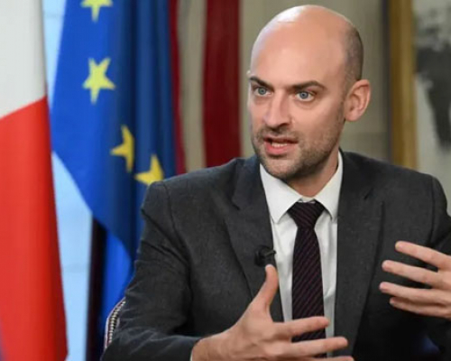 “ევროკავშირი მის სუვერენულ საზღვრებზე მსოფლიოს სხვა ქვეყნების თავდასხმას არ დაუშვებს” _ საფრანგეთის საგარეო საქმეთა მინისტრი ტრამპის განცხადებაზე