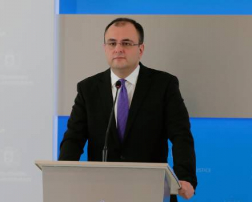 რატი ბრეგაძე – მამუკა ხაზარაძემ თავად შეუშალა ხელი ანაკლიის პორტის მშენებლობას