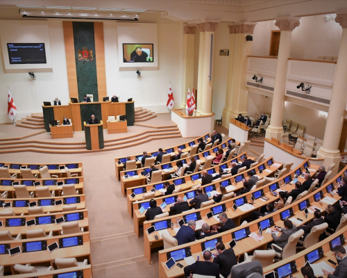 Парламент принял резолюцию по внешней политике