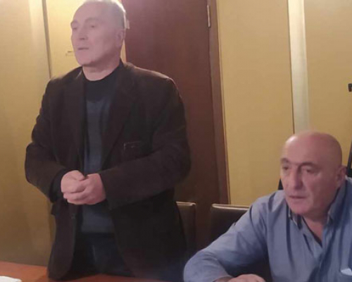 როდის გაეცემა საკრებულოს წევრის მიერ დასმულ კითხვებს ამომწურავი პასუხები