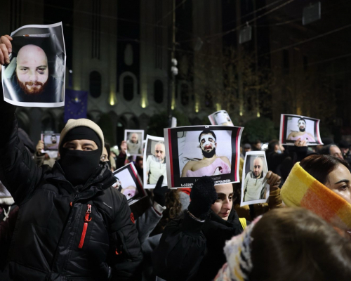 Латвия ввела санкции еще для 13 граждан Грузии