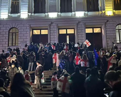 ჯაბა სამუშია 10 სტუდენტთან შეხვედრას დათანხმდა