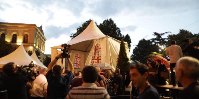 Explainer | What is the “Tents Law” GD is Rushing through the Parliament?