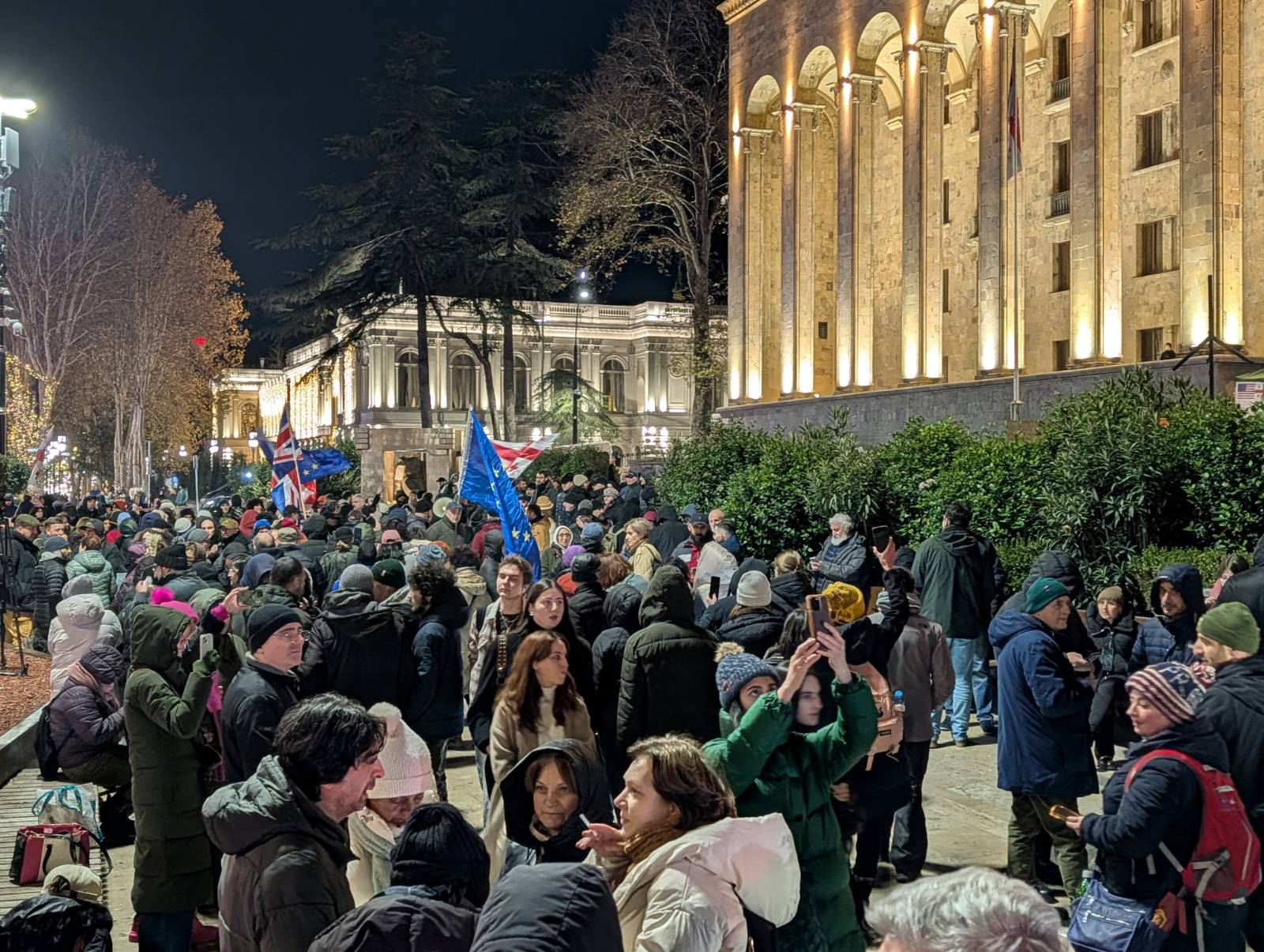 Police Intensify Warnings to Crack Down on Sidewalk Rallies in Tbilisi