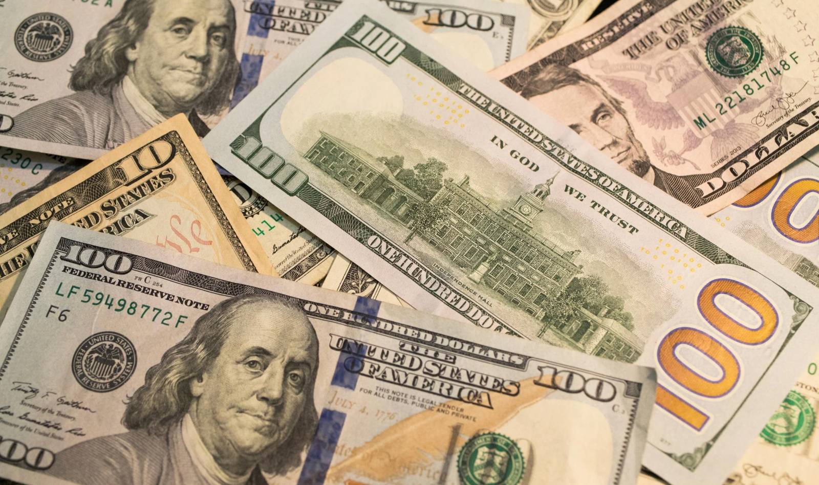 EU, U.S. Top Money Transfers to Georgia in October