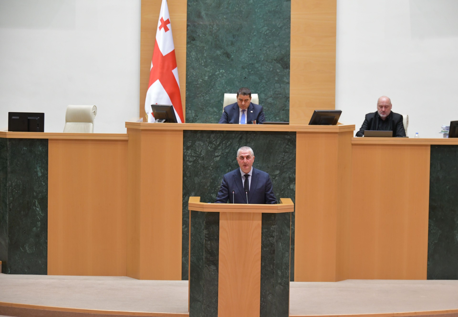 Disputed Parliament Approves 2026 State Budget