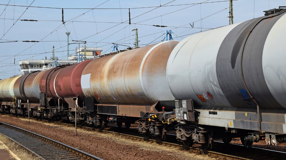 iFact Investigation Suggests Russian Oil Reaches Europe Through Georgia