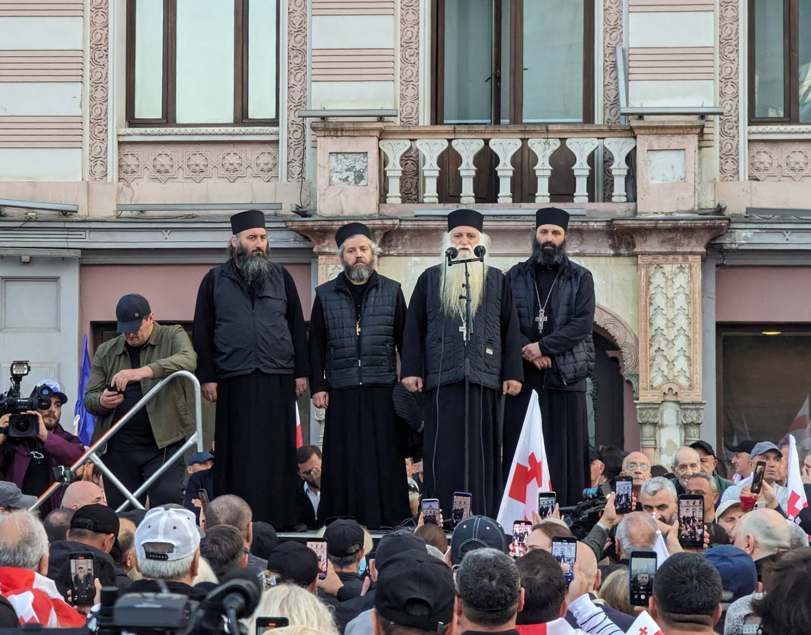 Church Suspends Outspoken Cleric Ilia Toloraia Until He ‘Demonstrates Sincere Repentance’