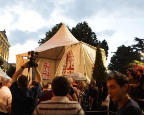 Explainer | What is the “Tents Law” GD is Rushing through the Parliament?