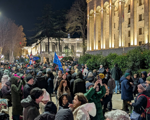 Police Intensify Warnings to Crack Down on Sidewalk Rallies in Tbilisi