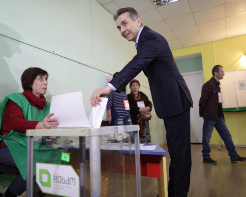 Opposition: To win, frame election as a domestic referendum