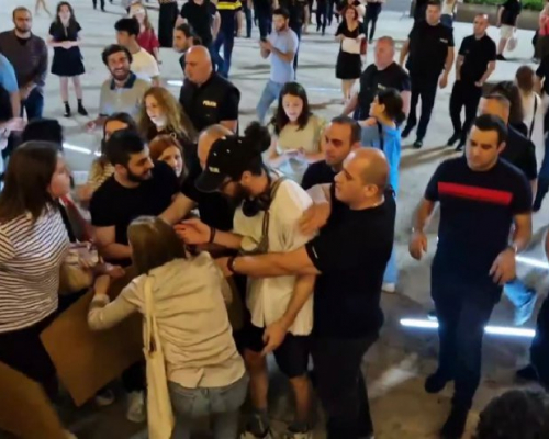 Police Detain Activists in Front of the Parliament Building