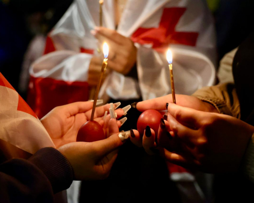 Photo Story | Protesters Against Russian Law Celebrate Easter Together