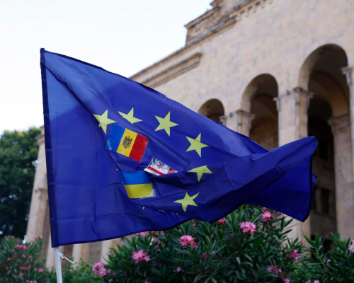 GD Split-off MPs: EU Candidacy “Mousetrap” for Govt 