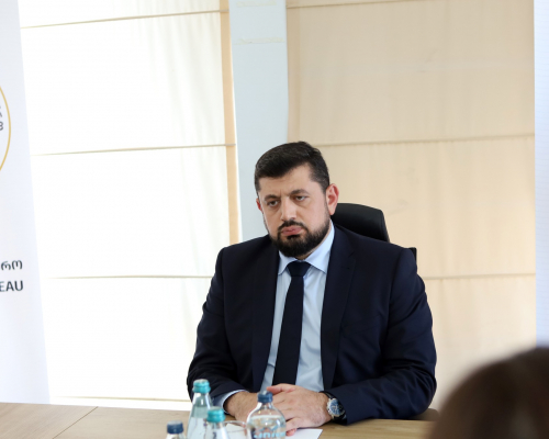 Anti-Corruption Bureau Expands Crackdown to Media, Activists