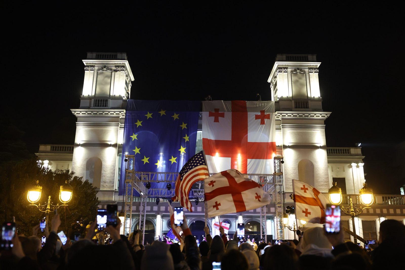Photo Story | Theater Protest