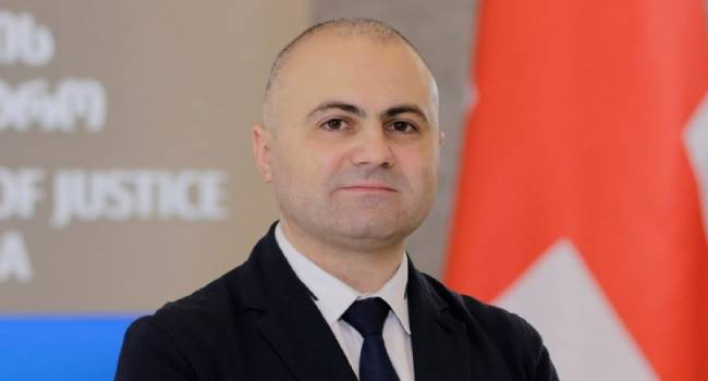 ბექა ძამაშვილი: გადაწყვეტილებაში, რაც გამოქვეყნდა სანქციებთან დაკავშირებით, პირდაპირ წერია, რომ ეს გადაწყვეტილებაც მიიღეს  ვარაუდების თუ ეჭვების საფუძველზე