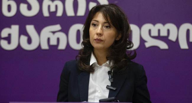 განიხილავს თუ არა “გახარია საქართველოსთვის” ოპოზიციასთან გაერთიანებას – რას ამბობს ტატა ხვედელიანი